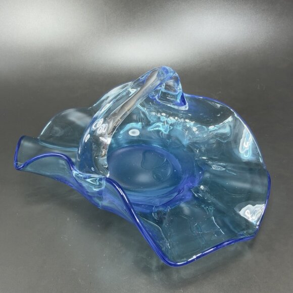1980s Hand Blown Glass Blue Basket Dish Trinket Holder Clear Handle Folded Sides - Picture 2 of 12